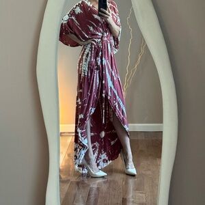 Young Fabulous & Broke Asymmetrical Burgundy and White Dress